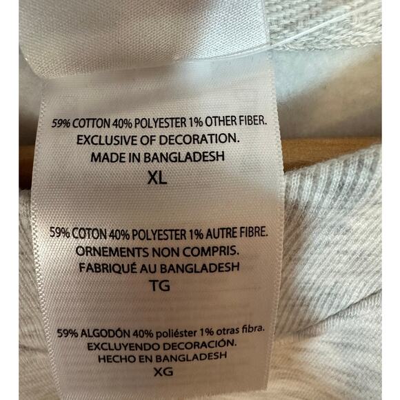 Champion Iowa Hawkeyes Crewneck Sweatshirt XL Gray – Official NCAA College Gear - Picture 6 of 7